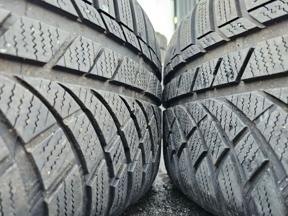 #BMW G30 662m 18인치 블랙유광 휠 윈터타이어세트 팝니다.--6