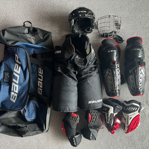 성인용 아이스하키 장비 판매합니다