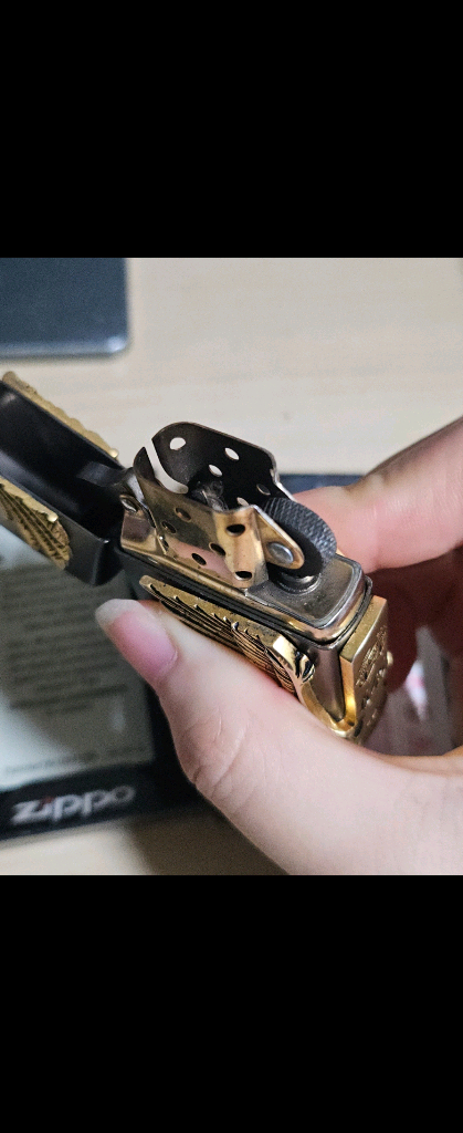 지포 빈센조 라이터 이미지