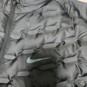 나이키 써마핏 ADV 에어로로프트 리펠 다운 러닝 자켓 블랙