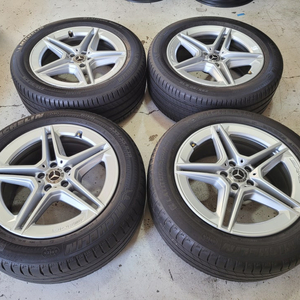 벤츠GLC AMG 별휠 19인치 순정휠타이어 한대분 판매 이미지