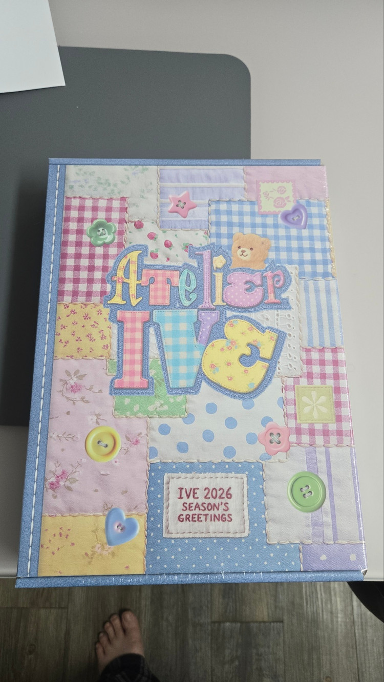 아이브 2026 시즌그리팅 Atelier IVE 시그 IVE 이미지