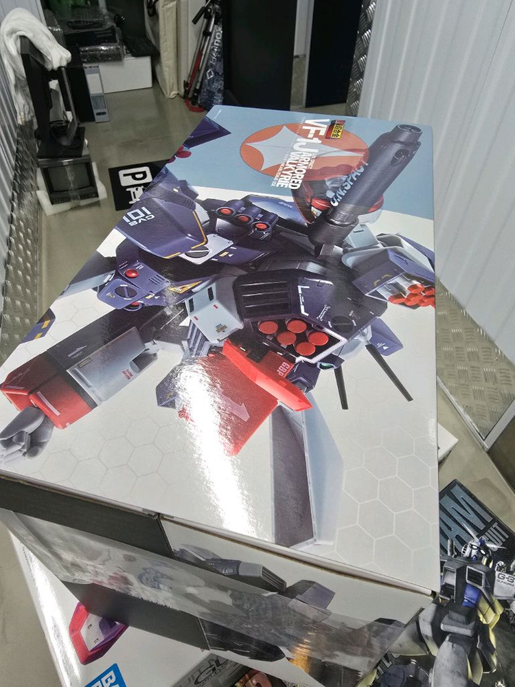 반다이 DX 초합금 마크로스 VF-1J 아머드 발키리--3