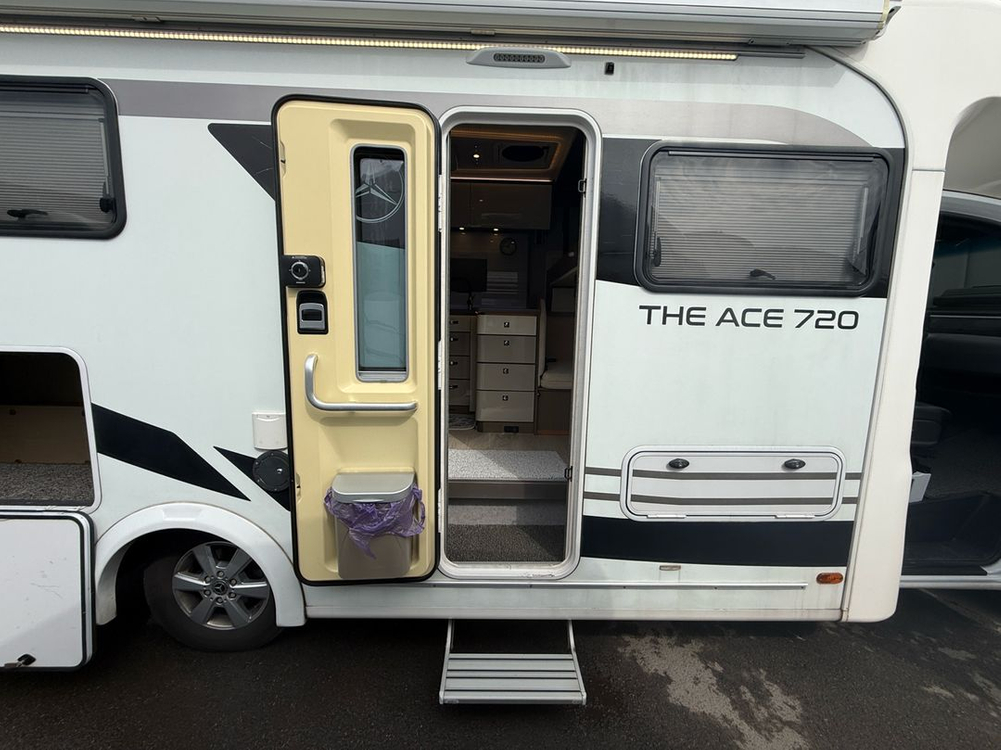 벤츠 스프린트 캠핑카 더에이스720--3