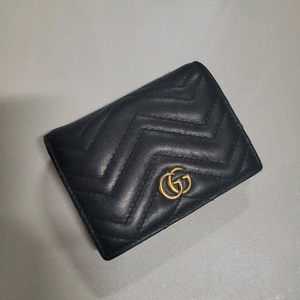 구찌 GG 마틀라세 마몬트 중지갑