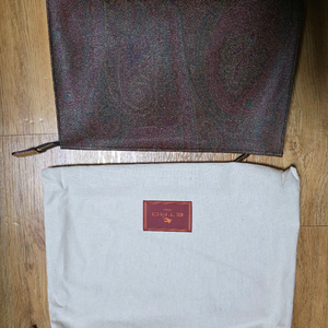 에뜨로 클러치백