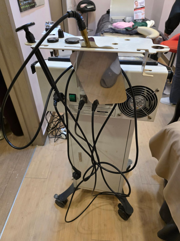 고주파기 네오럭스 고주파 중고 미용기기 판매합니다 이미지