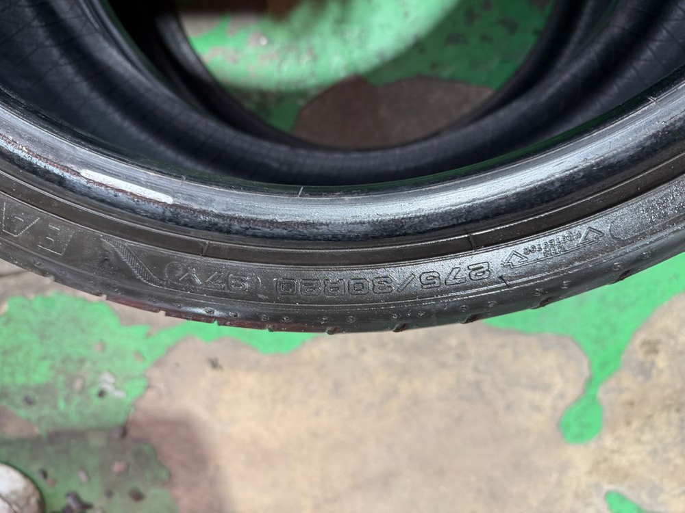 굳이어 이글 f1타이어. 이미지