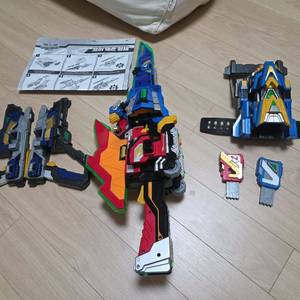 미니특공대 브이트라이액소드+브이체인저