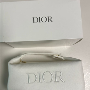 디올 손잡이 파우치