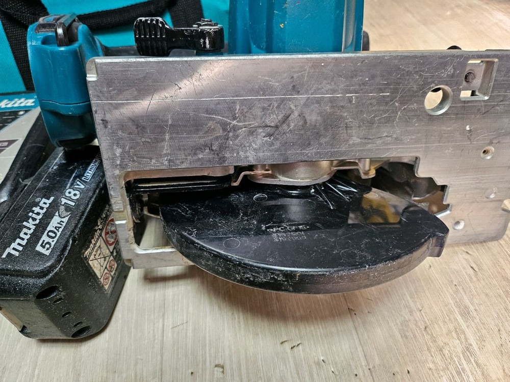 마끼다 마키타 충전 6.5인치 원형톱 스킬 세트--2