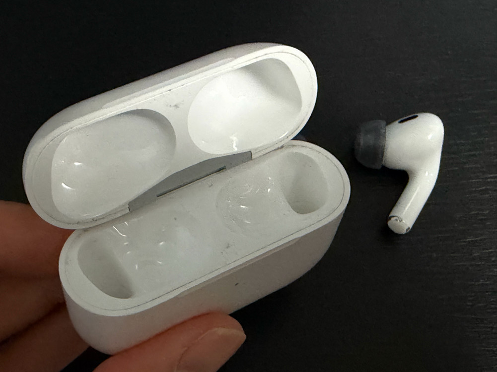 에어팟 프로2 USB-C--3