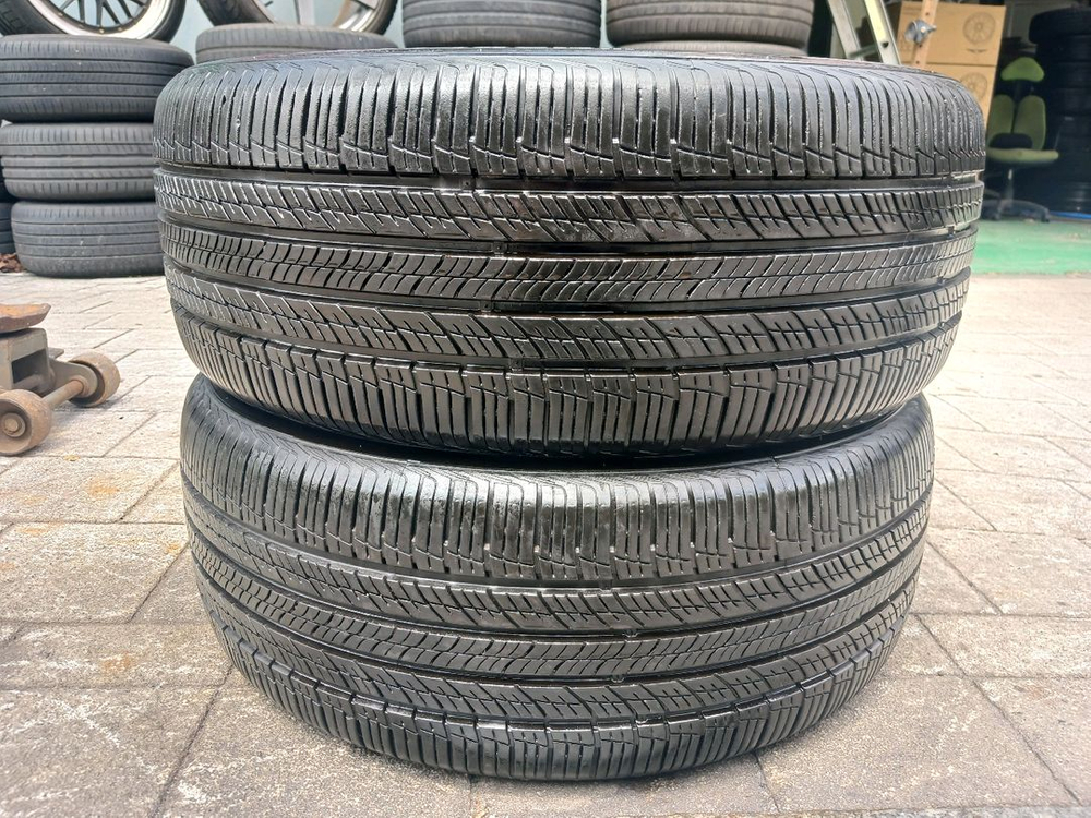 215 50 18 한국타이어 다이나프로 HP2 두개 판매합니다 이미지