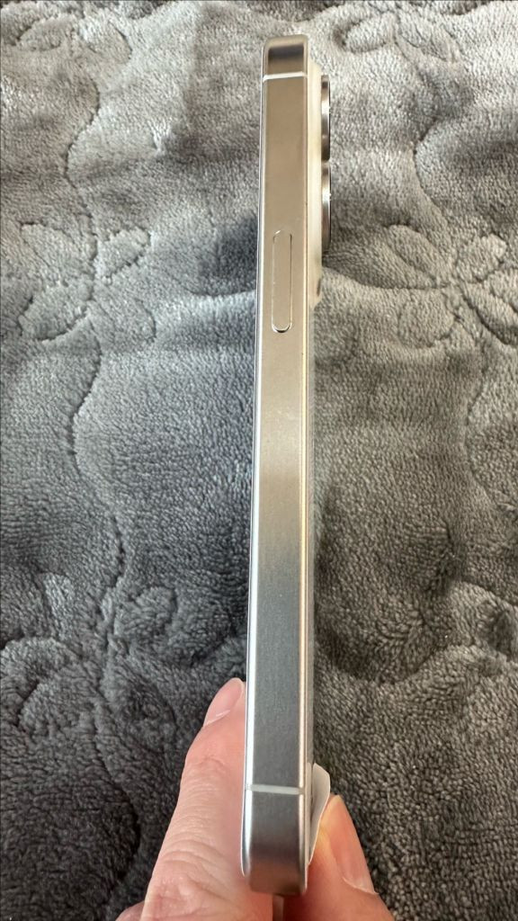 [배터리 93%]아이폰15 프로 256G 내추럴티타늄--4