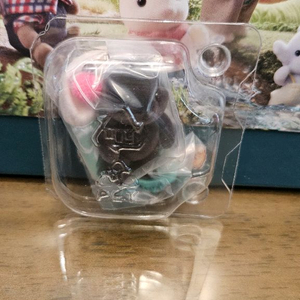 실바니안 쿠지 메론소다 두더지 이미지