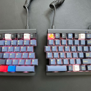 미스텔 770 BT RGB 스플릿 키보드 갈축 rgb