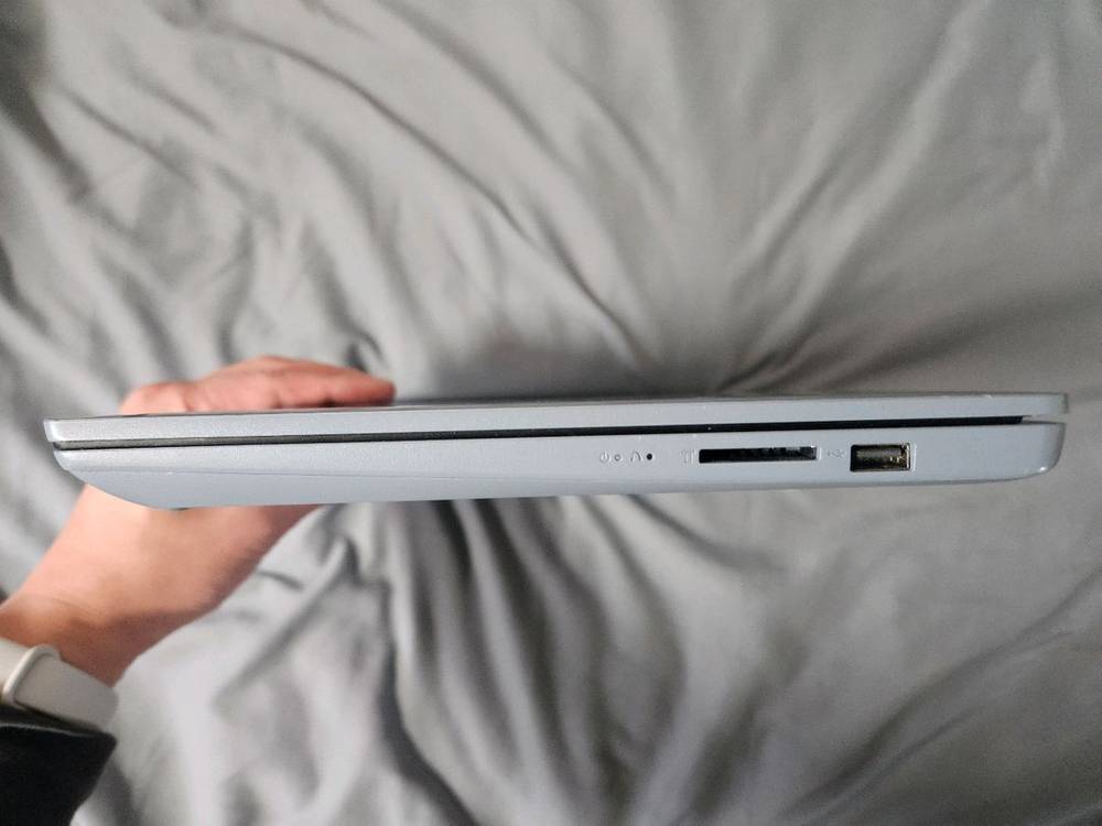 레노버 아이디어패드3 14인치 AMD RYZEN5 5625u 램16g 노트북--3