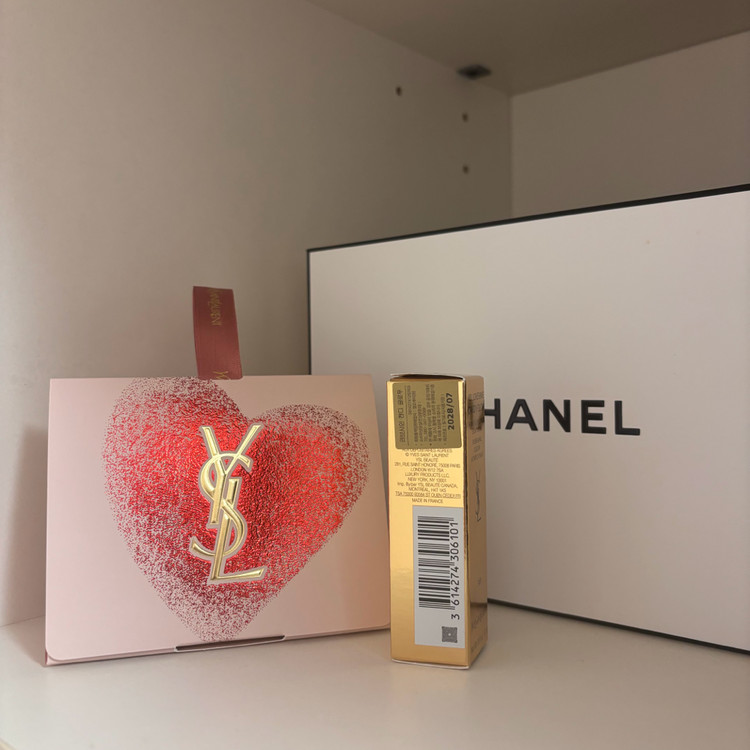 입생로랑 러브샤인 캔디글로우 9B 체리블리스--1