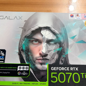 갤럭시 GALAX 지포스 RTX5070 Ti EX GAMER WHITE OC D7 16GB