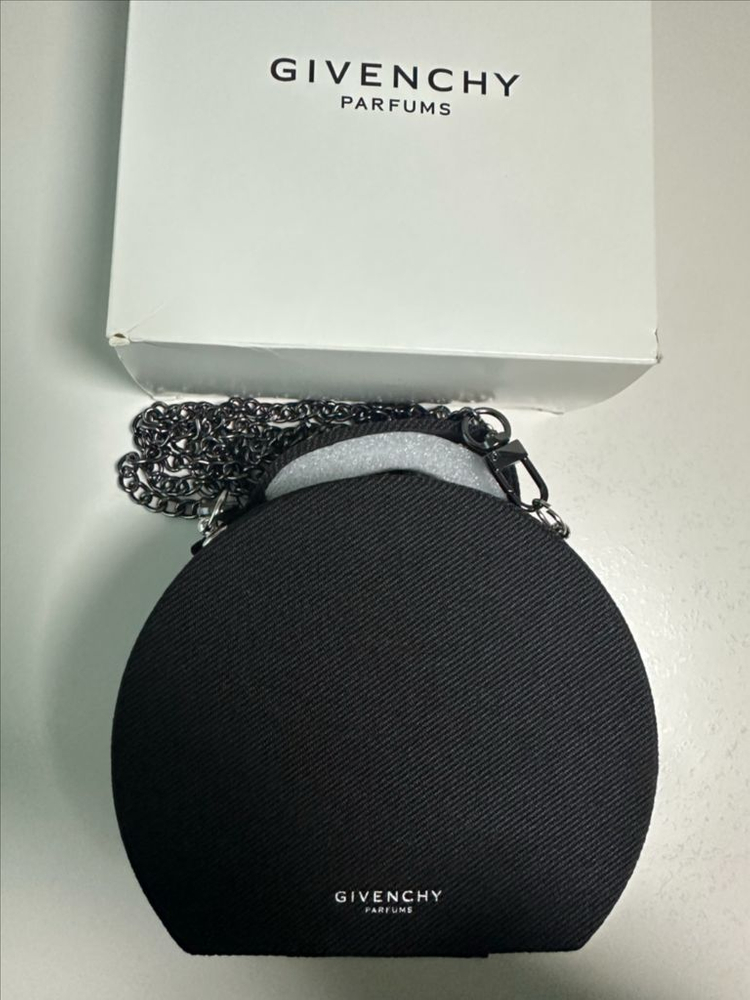 지방시 파우치&크로스가방--2