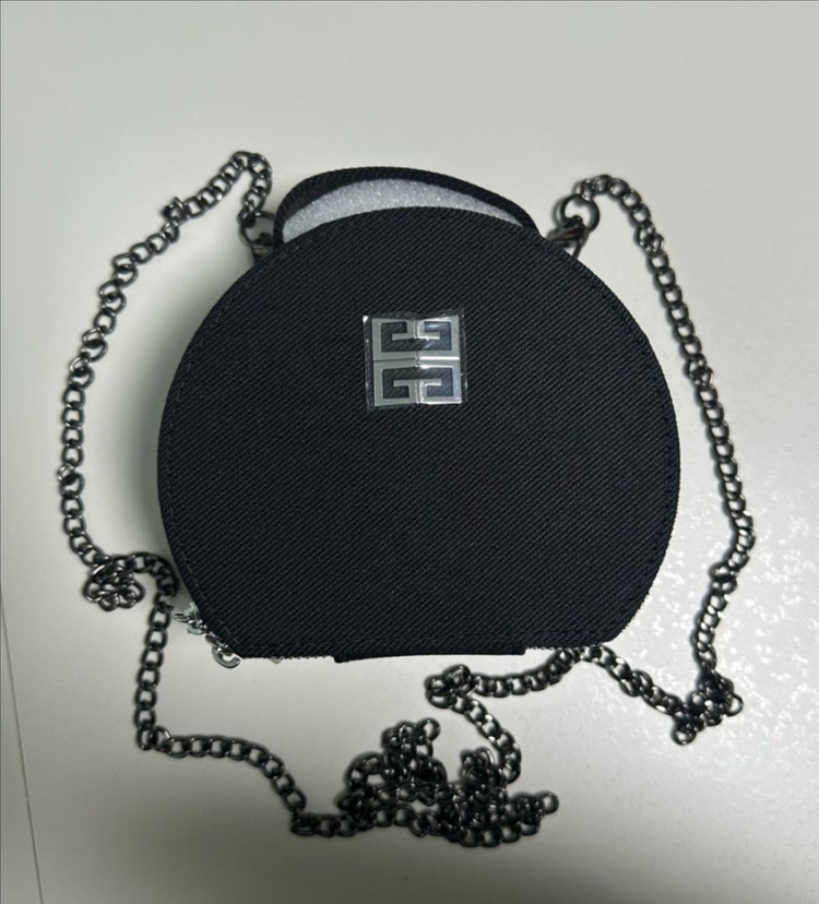 지방시 파우치&크로스가방--0