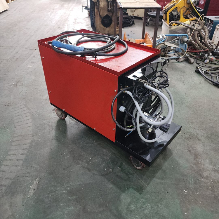 자동차 판금용 co2용접기 250A 380v 전용--2