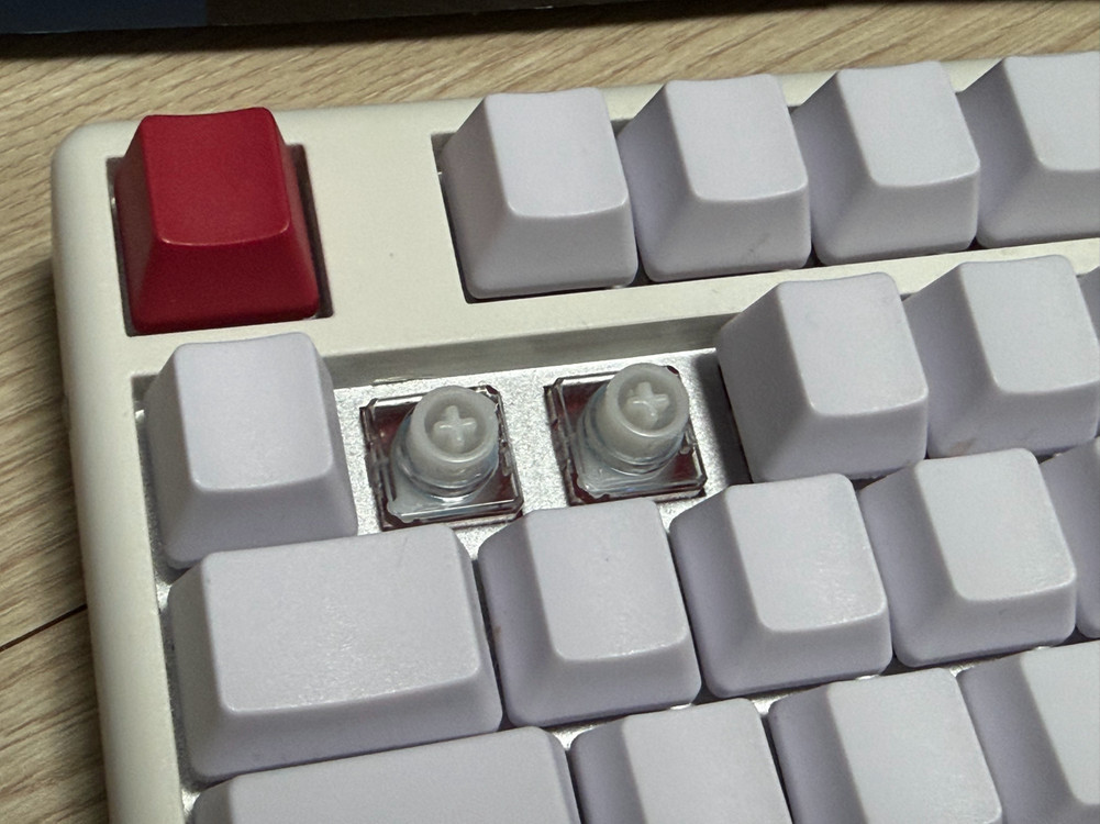 한성 무접점 키보드 GK888B 50g 풀 윤활 무각 키캡--3