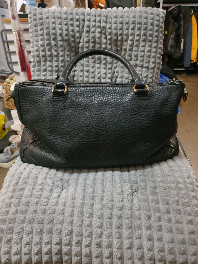 프라다 블랙 가죽 토트백--2