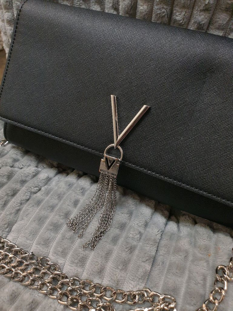 발렌티노 블랙 체인 숄더백 이미지