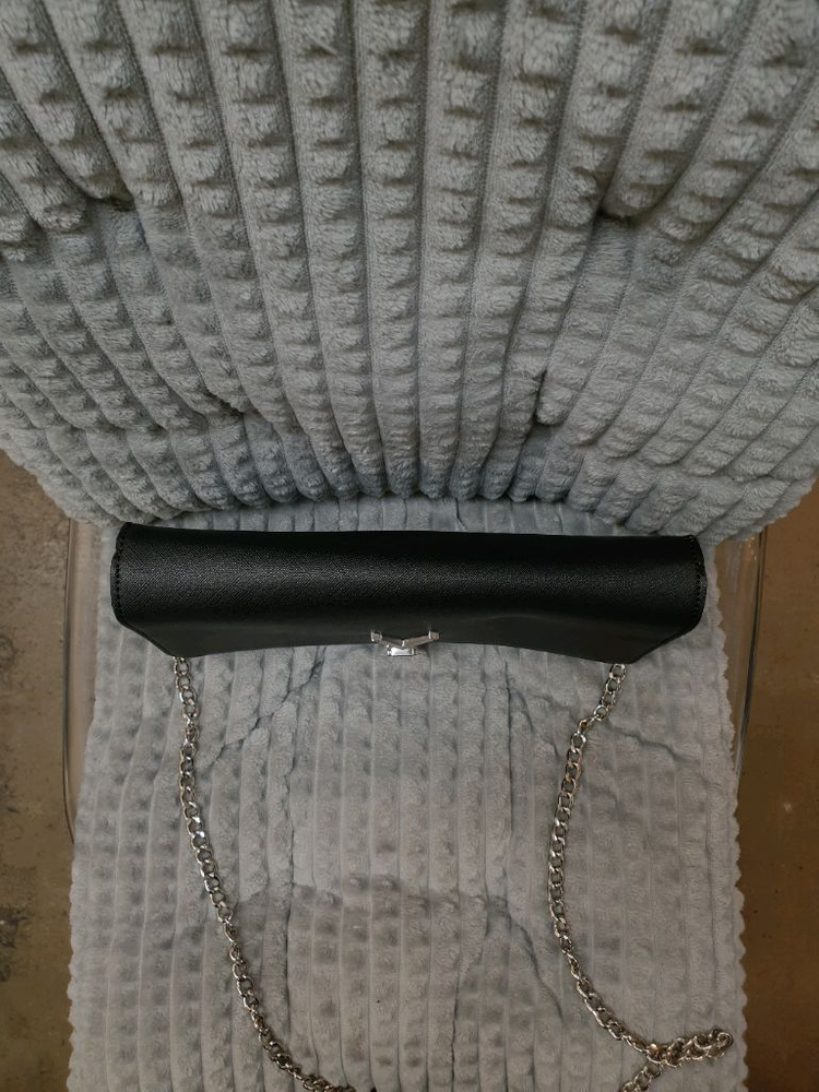 발렌티노 블랙 체인 숄더백 이미지