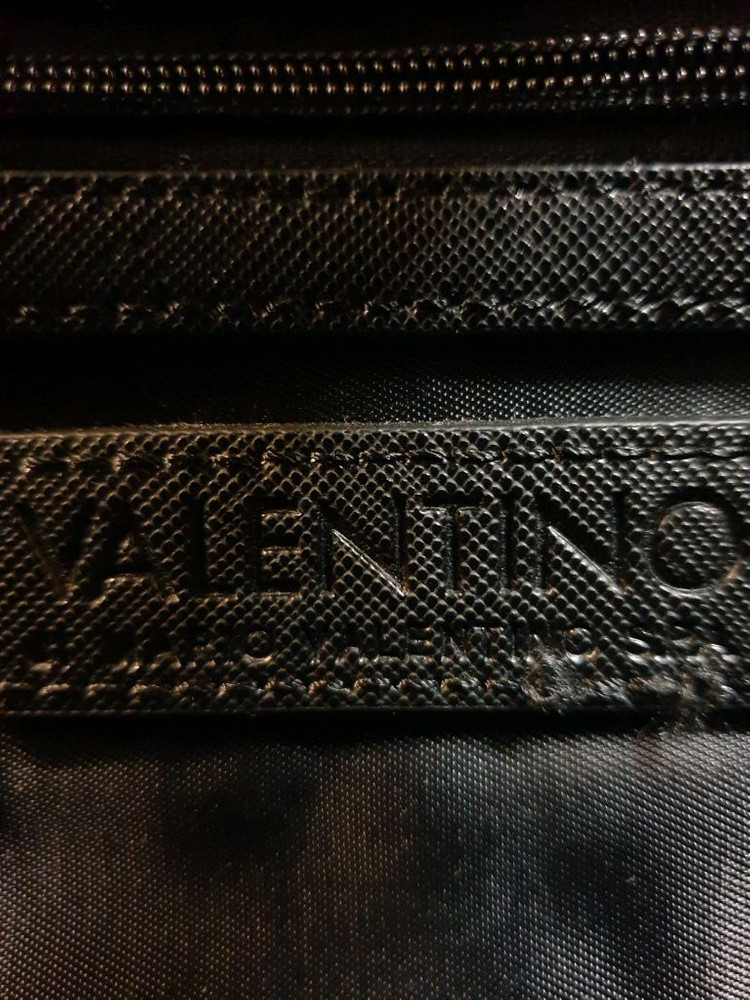 발렌티노 블랙 체인 숄더백 이미지