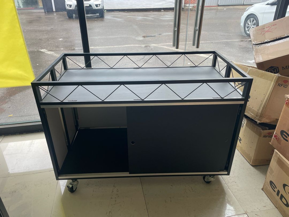 마네킹. 의류매대. 판매합니다 이미지