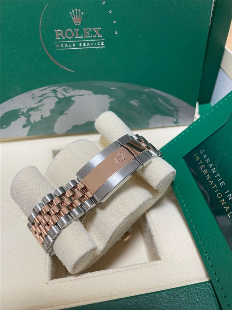 미착용 새상품 롤렉스 126331 신형 데이저스트 41 초코판 텐포로즈골드 판매합니다~~--4