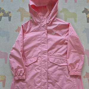 뉴발란스키즈 140사이즈 점퍼