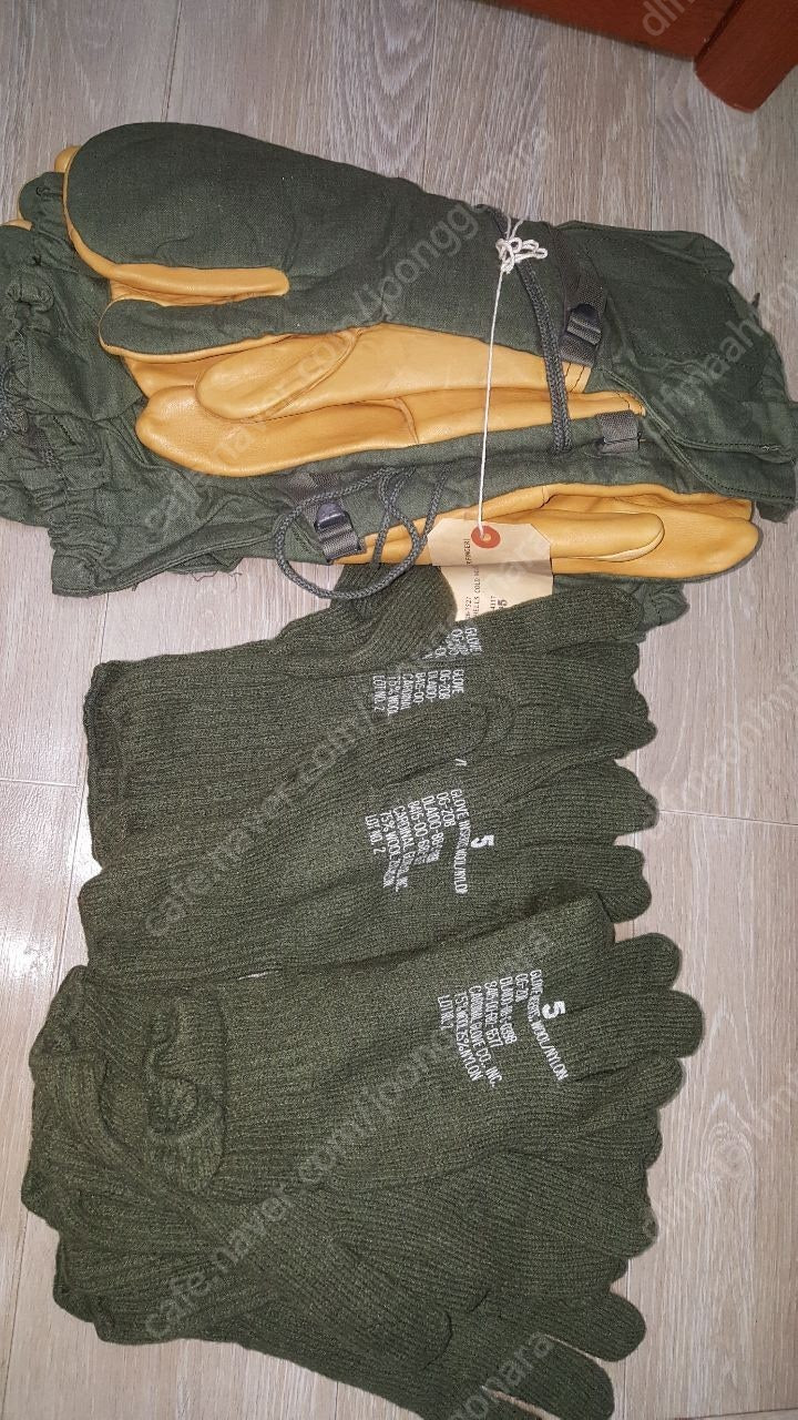 밀리터리 벙어리 장갑 세트/자충식 에어매트 /랜턴걸이 두가지--1