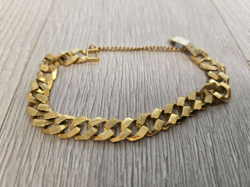 여자 순금팔찌 10돈 이미지