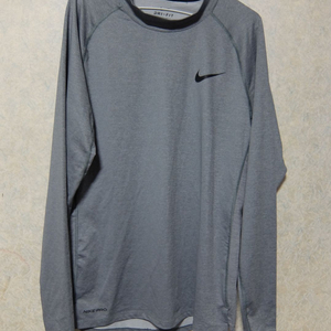 나이키 프로 드라이핏 래쉬가드