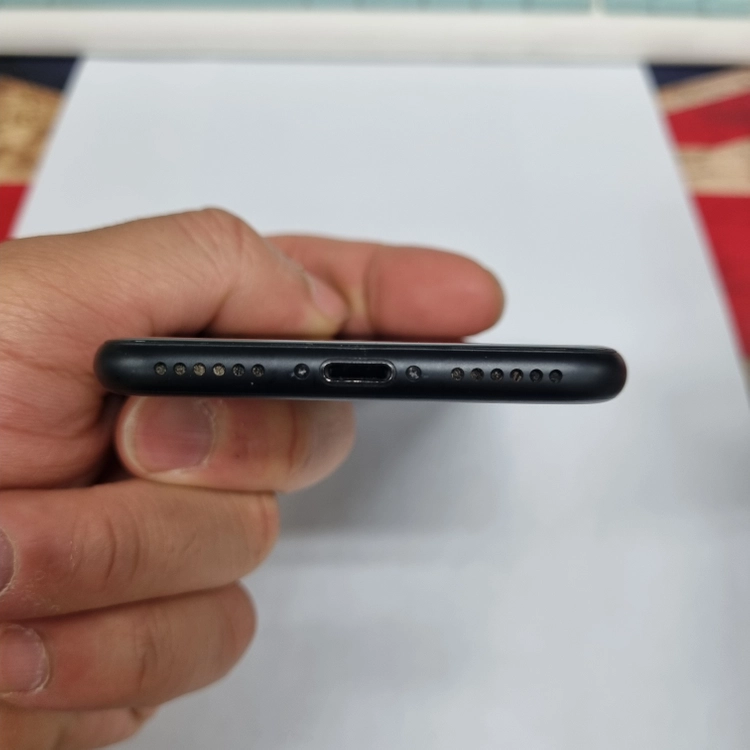 .아이폰7 32GB 블랙 A급 중고폰 배터리94% 카메라무음 인스타 카메라폰 사진폰 199110 이미지