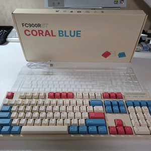 레오폴드 FC900RBT 저소음적축 간이윤활 코랄블루 기계식 키보드