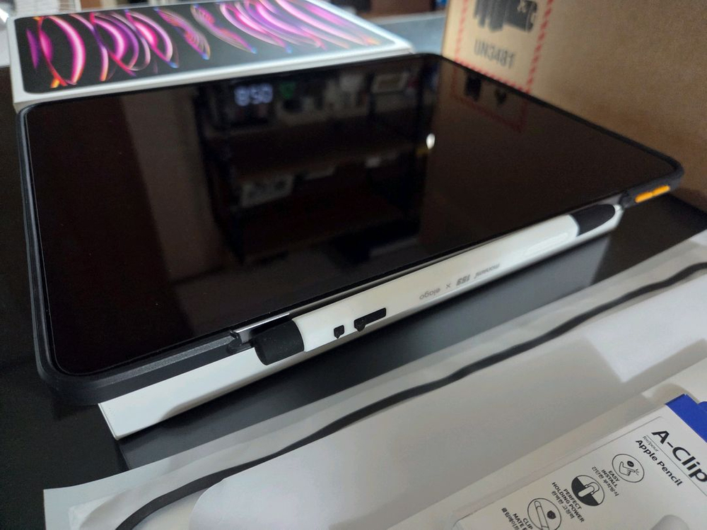 아이패드 프로 12.9 M2 6세대 셀룰러 256 풀셋--3