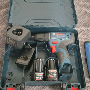 보쉬 BOSCH GSR 120-LI 충전 드릴 세트