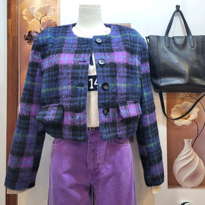 덤블 체크 크롭 자켓