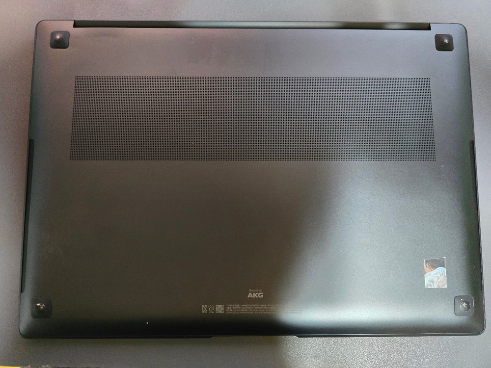 삼성 갤럭시북3 울트라 게이밍 노트북 i9 4070 ddr5 32gb 팝니다--1