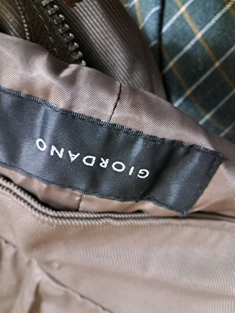 지오다노 후드코트--1