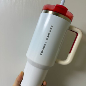 스타벅스 스탠리 시크릿 딜라이트 퀜처 텀블러