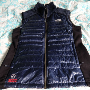 노스페이스 패딩 조끼