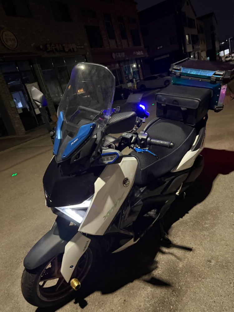 xmax300 23년 페리 이미지