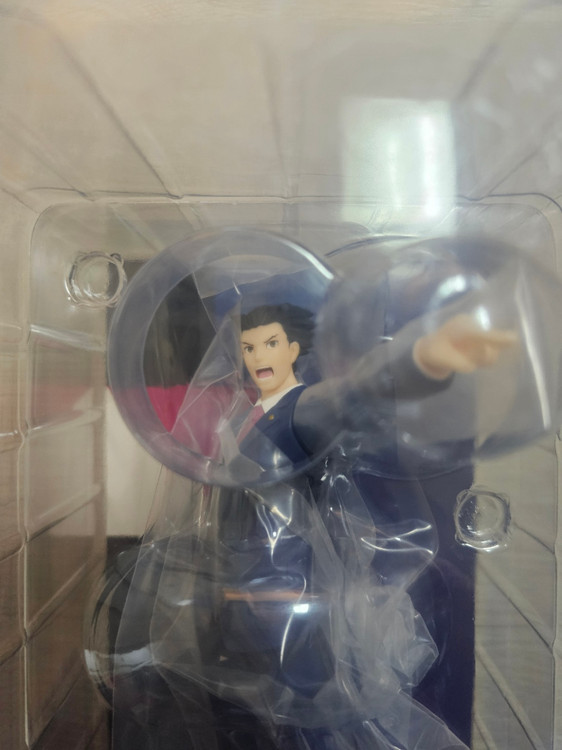 팝업퍼레이드 역전재판 나루호도 류이치 이미지