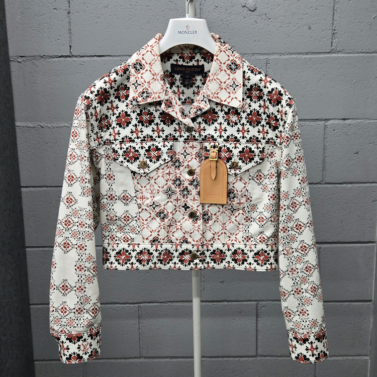 백화점판 / 루이비통 LV 플로랄 모노그램 데님 자켓 36--1