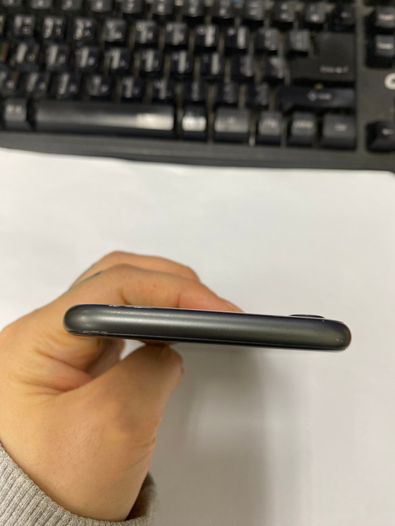 아이폰8 스그 A급 256GB 배터리100% 인스타 빈티지 레트로감성 카메라폰 사진폰 209339--5